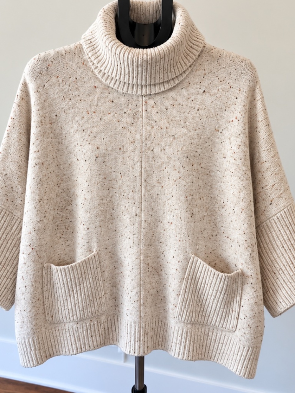 LOFT Cream Speckled Turtleneck Pocket Sweater (Medium)